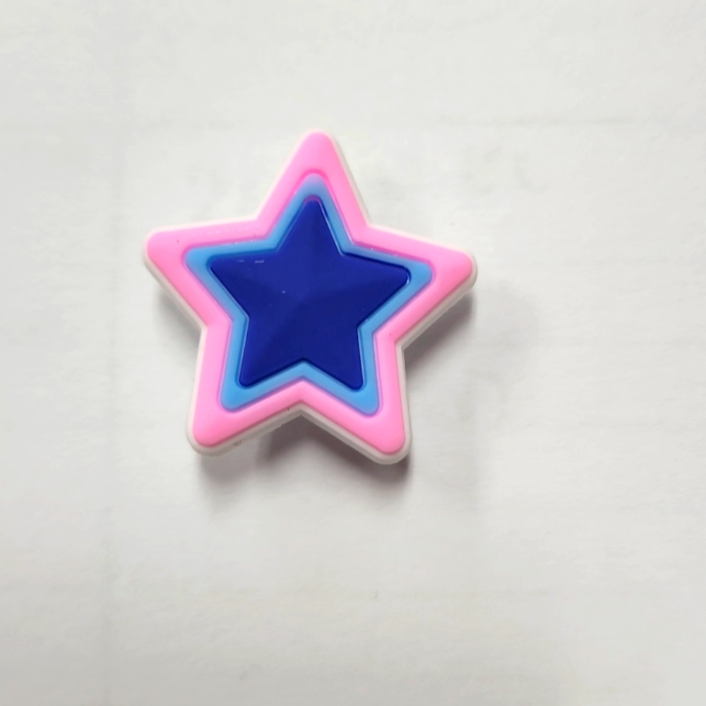 5/$10💥 Star Croc Charm
